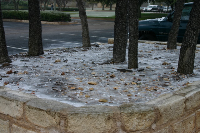 2007/01(January)/Austin-Ice-Storm/640x480_2007-01-18-Ice-Storm-Austin-21.JPG