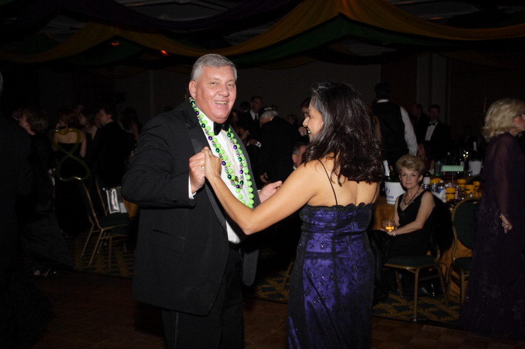 2007/01(January)/Coronation-Ball/1024x768_2007-01-13-Coronation-ball-22-Randy-Kavita.JPG