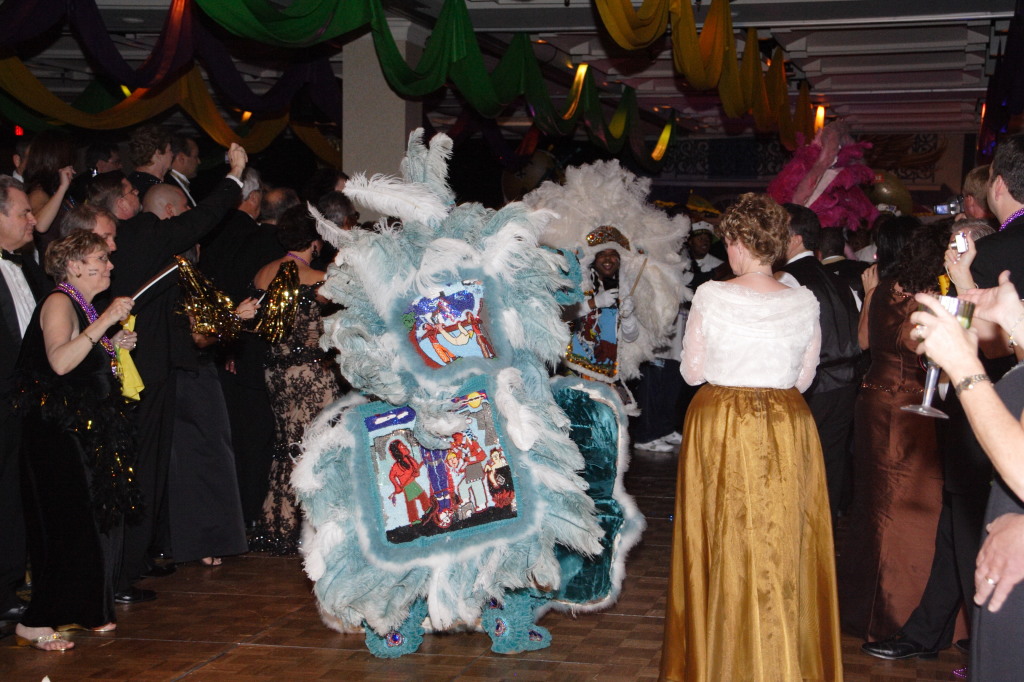 2007/01(January)/Coronation-Ball/1024x768_2007-01-13-Coronation-ball-96-parade.JPG