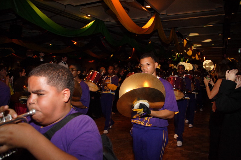2007/01(January)/Coronation-Ball/800x600_2007-01-13-Coronation-ball-78-parade.JPG