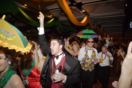 2007-01-13-Coronation-ball-126-parade.JPG