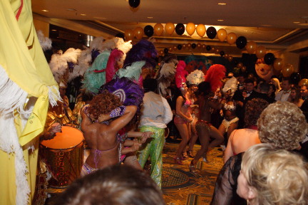 2007-01-13-Coronation-ball-60-belly-dancers.JPG