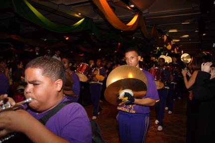 2007-01-13-Coronation-ball-78-parade.JPG