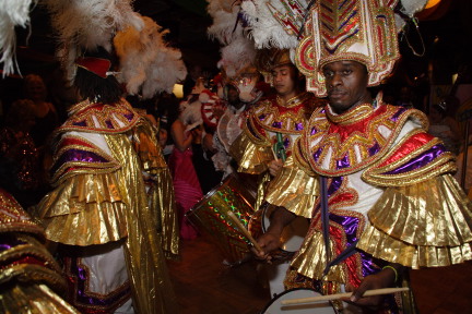 2007-01-13-Coronation-ball-92-parade.JPG