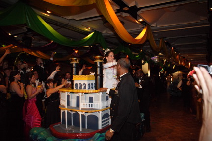 2007-01-13-Coronation-ball-95-parade.JPG
