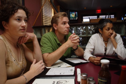 2007-01-13-Crazy-Johnnies-2-Suzi-Ben-Kavita.JPG