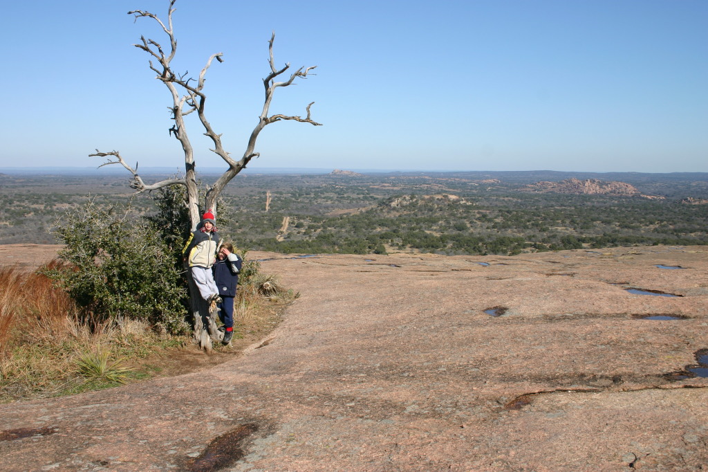 2007/01(January)/CubScout-Enchanted-Rock-camping/1024x768_2007-01-07-CubScout-Enchanted-Rock-camping-27-Chance-Jack.JPG
