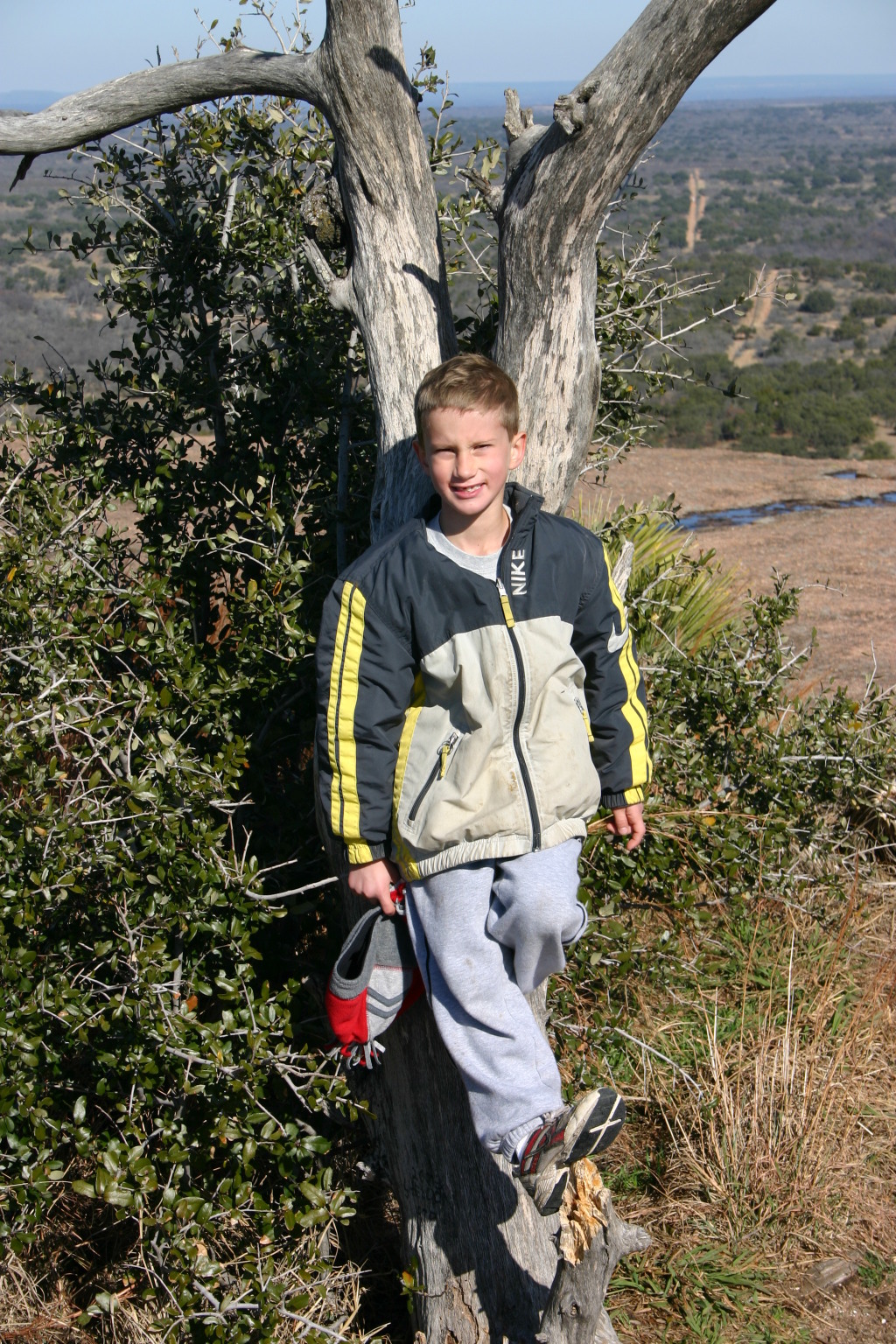 2007/01(January)/CubScout-Enchanted-Rock-camping/1024x768_2007-01-07-CubScout-Enchanted-Rock-camping-34-Chance.JPG