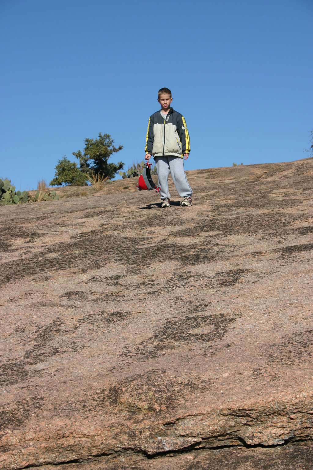 2007/01(January)/CubScout-Enchanted-Rock-camping/1024x768_2007-01-07-CubScout-Enchanted-Rock-camping-45-Chance.JPG
