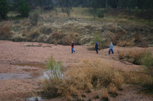 2007/01(January)/CubScout-Enchanted-Rock-camping/640x480_2007-01-06-CubScout-Enchanted-Rock-camping-08-Jack.JPG