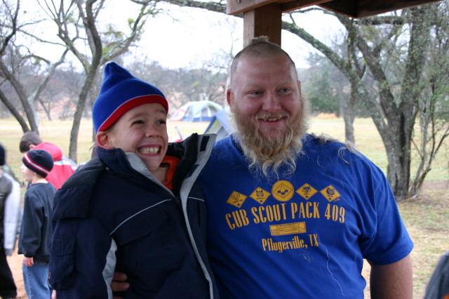 2007-01-06-CubScout-Enchanted-Rock-camping-21-Jack-shaves-MattRobertson-head.JPG