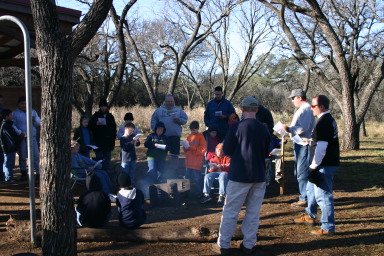 2007-01-07-CubScout-Enchanted-Rock-camping-02-prayer-service.JPG