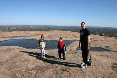 2007-01-07-CubScout-Enchanted-Rock-camping-25-Chance-Jack-Matt.JPG