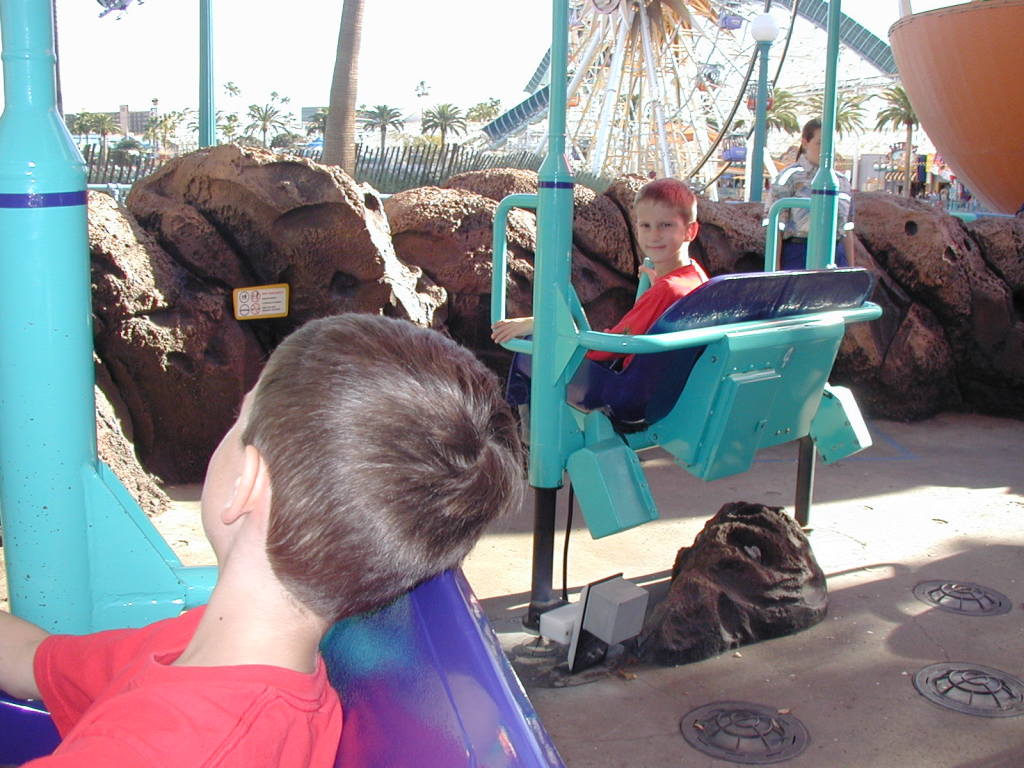 2007-01-03-Disneyland-105-Dax-Chance.JPG
