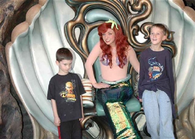 2007/01(January)/DisneyLand/640x480_2.jpg