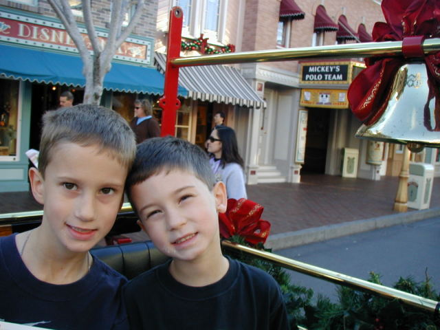 2007-01-02-Disneyland-01-Chance-Dax.JPG