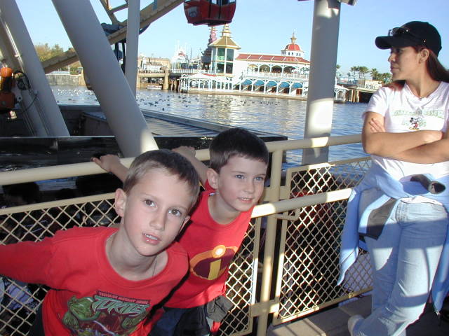 2007-01-03-Disneyland-129-Chance-Dax.JPG