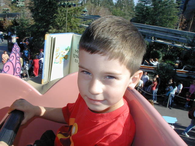 2007-01-03-Disneyland-91-Dax.JPG
