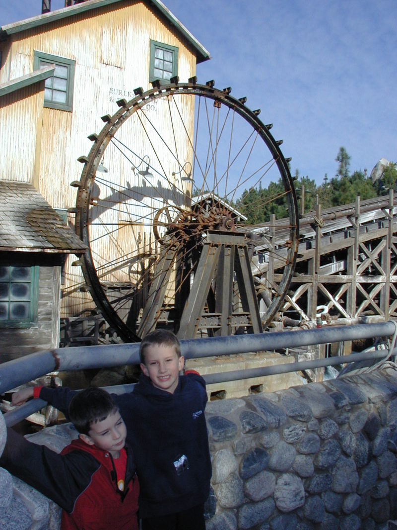 2007-01-03-Disneyland-104-Dax-Chance.JPG