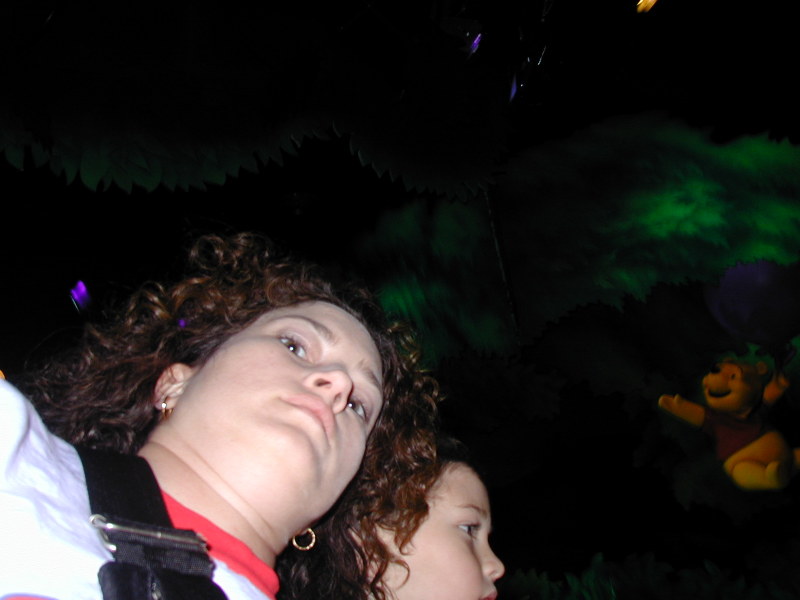 2007/01(January)/DisneyLand/800x600_2007-01-03-Disneyland-54-Suzi.JPG