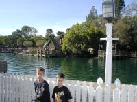 2007-01-02-Disneyland-14-Dax-Chance.JPG