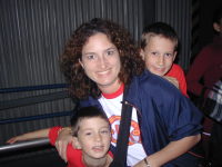 2007-01-03-Disneyland-144-Dax-Suzi-Chance-good.JPG