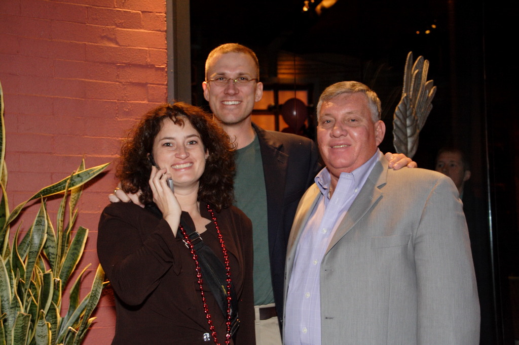 2007/02(February)/02_14_New_Orleans_Emeril's/1024x768_2007-02-14-Emerils-10-Suzi-Travis-Randy.JPG