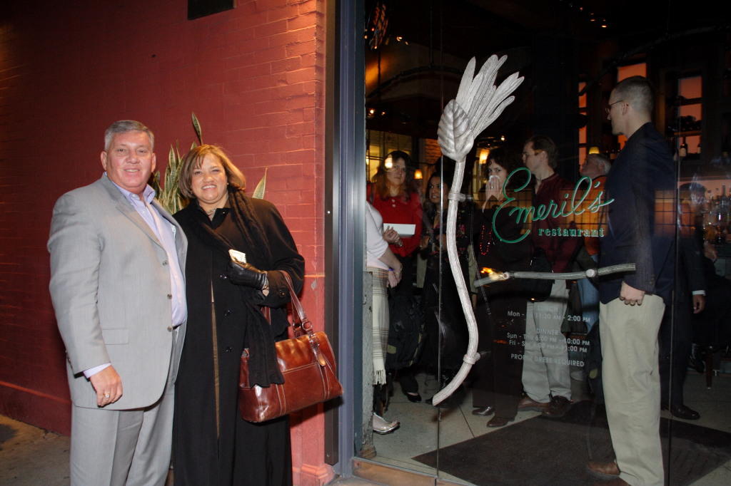 2007/02(February)/02_14_New_Orleans_Emeril's/1024x768_2007-02-14-Emerils-12-Randy-Sybil.JPG