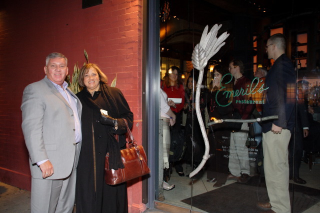 2007/02(February)/02_14_New_Orleans_Emeril's/640x480_2007-02-14-Emerils-12-Randy-Sybil.JPG