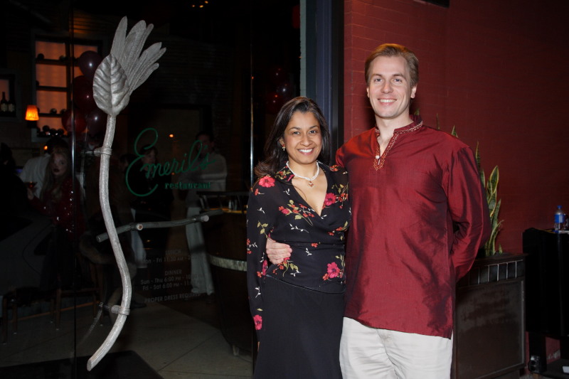 2007/02(February)/02_14_New_Orleans_Emeril's/2007-02-14-Emerils-00-Kavita-Ben.JPG