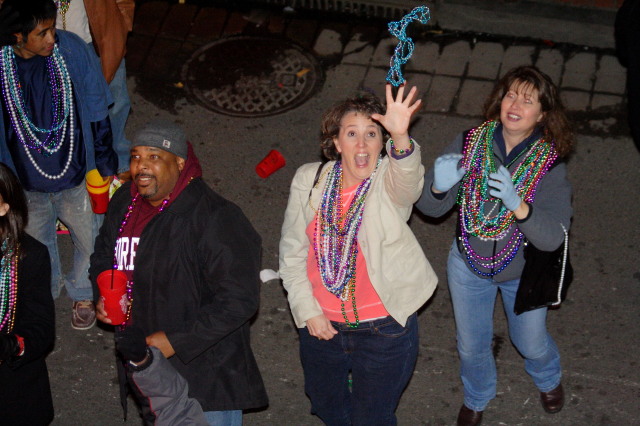 2007-02-15-New-Orleans-Balcony-05-mid-air-beads.JPG
