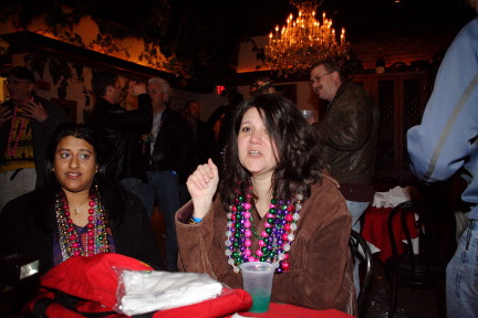 2007-02-15-New-Orleans-Balcony-13-Neeta-Kiffin-Doug.JPG