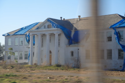 2007-02-16-New-Orleans-18months-after-Katrina-18-million-dollar-house.JPG