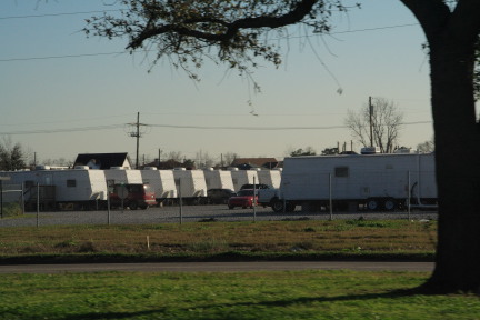 2007-02-16-New-Orleans-18months-after-Katrina-30-FEMA-trailers.JPG
