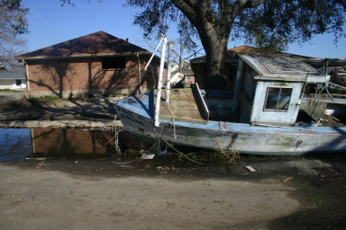 2007-02-16-New-Orleans-18months-after-Katrina-50-boat-in-street.JPG