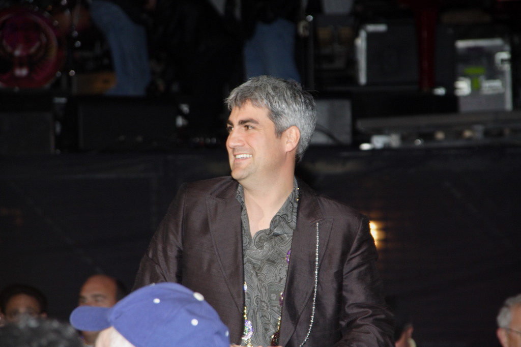 2007/02(February)/02_16_2_Beans_and_Jeans/1024x768_2007-02-16-New-Orleans-Beans-n-Jeans-009-Taylor-Hicks.JPG