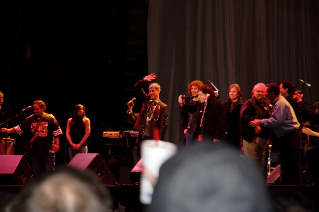 2007-02-16-New-Orleans-Beans-n-Jeans-011-Taylor-Hicks-Journey.JPG