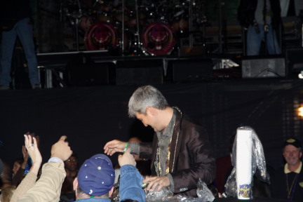 2007-02-16-New-Orleans-Beans-n-Jeans-006-Taylor-Hicks.JPG