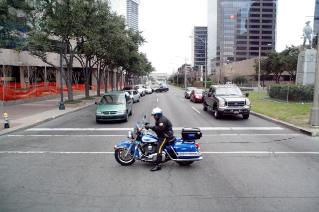 2007/02(February)/02_17_2_Pre-Parade_Bus_Ride/640x480_2007-02-17-Pre-Parade-bus-ride-5.JPG