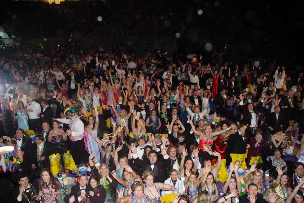 2007/02(February)/02_17_4_Endymion_Parade/1024x768_2007-02-17-Endymion-Parade-082-superdome.JPG
