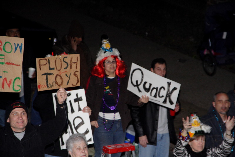 2007-02-17-Endymion-Parade-010-quack-plush-toys.JPG