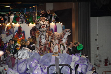2007-02-17-Endymion-Parade-075-superdome.JPG