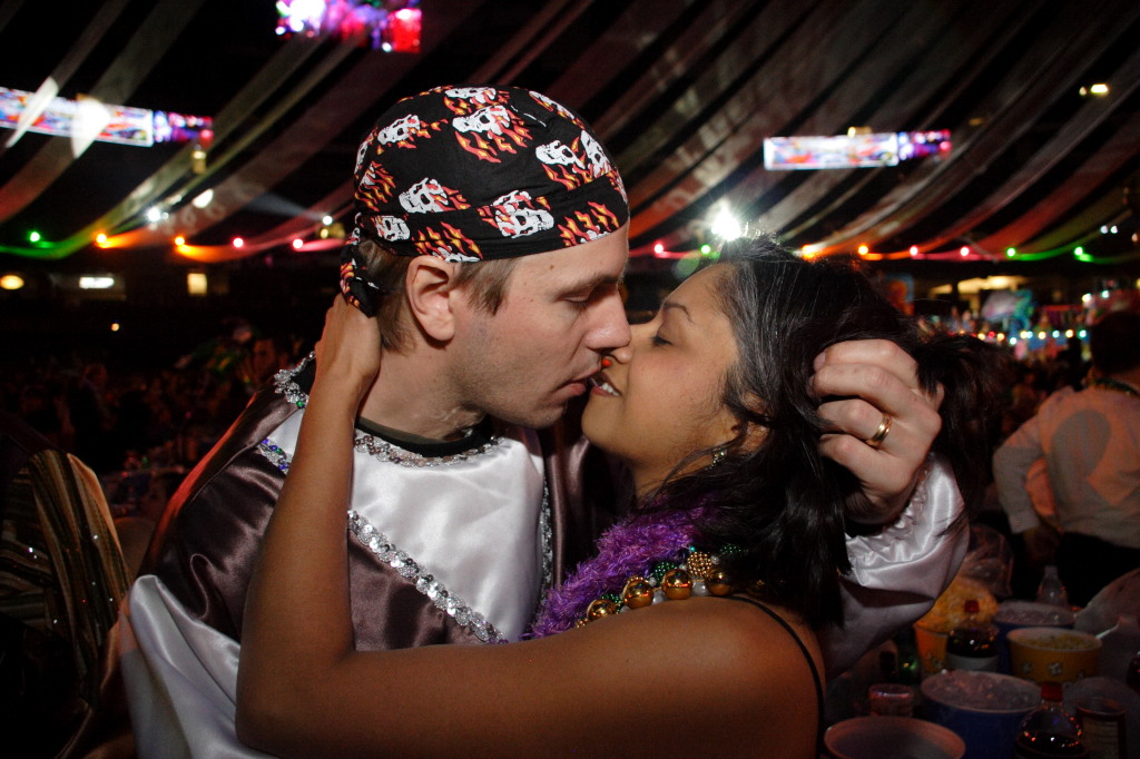 2007/02(February)/02_17_5_Endymion_Extravaganza/1024x768_2007-02-17-Extravaganza-52-Ben-Kavita.JPG