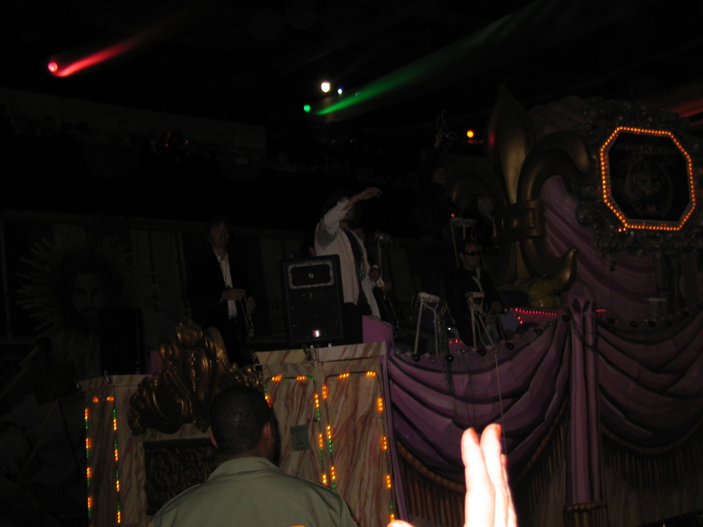 2007/02(February)/02_17_5_Endymion_Extravaganza/1024x768_2007-02-17-Extravaganza-88-Journey-float.jpg