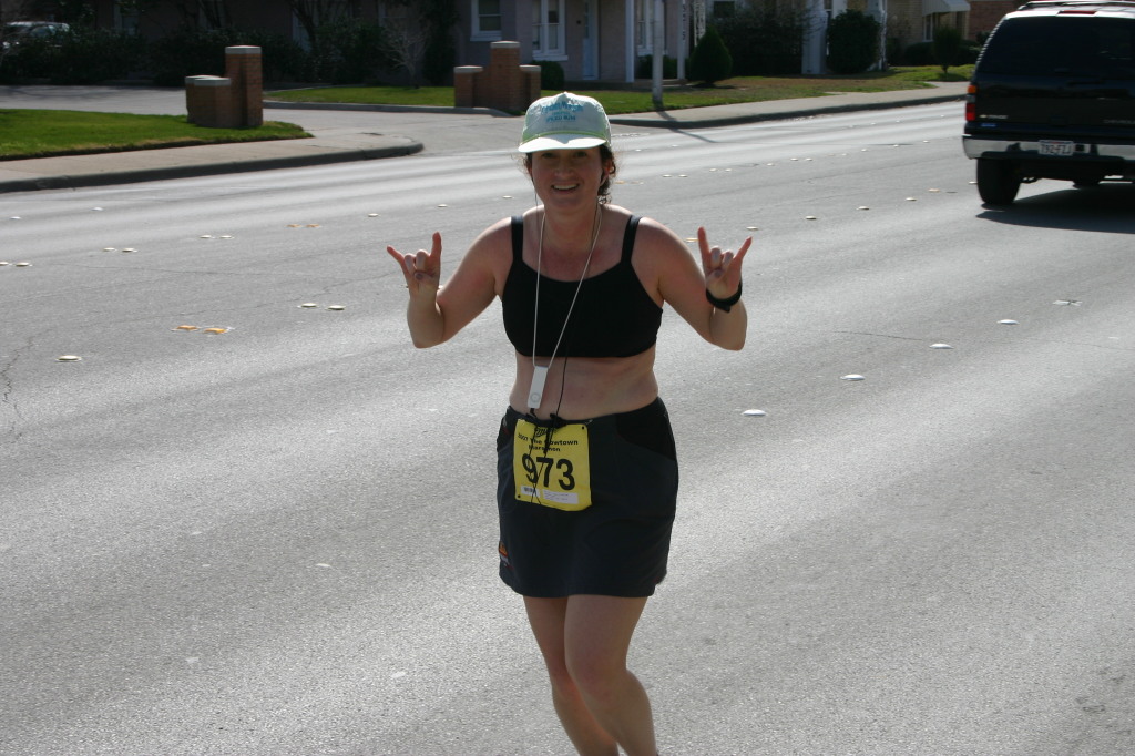2007/02(February)/CowTown-Marathon/1024x768_2007-02-24-CowTown-marathon-Suzi-Fort-Worth-55.JPG