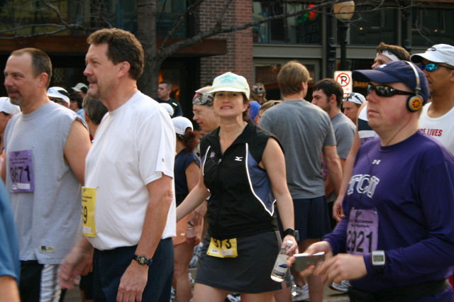 2007/02(February)/CowTown-Marathon/640x480_2007-02-24-CowTown-marathon-Suzi-Fort-Worth-10.JPG