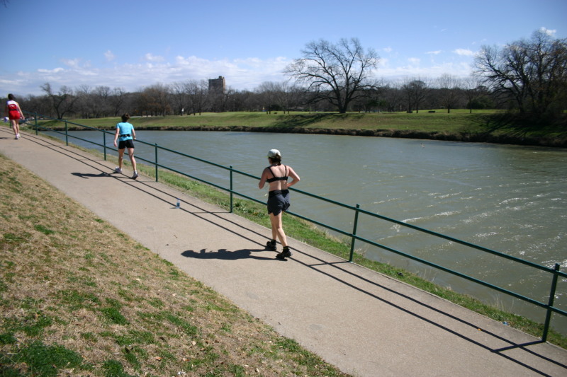 2007/02(February)/CowTown-Marathon/800x600_2007-02-24-CowTown-marathon-Suzi-Fort-Worth-64.JPG