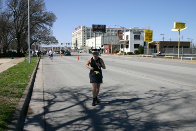 2007-02-24-CowTown-marathon-Suzi-Fort-Worth-78.JPG
