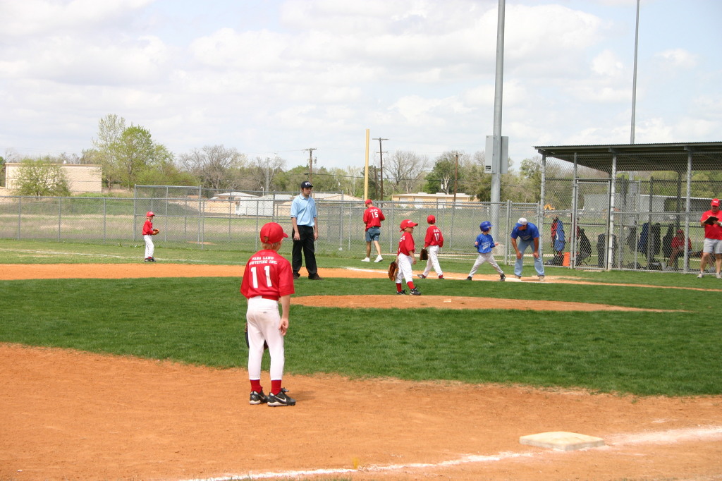 2007/03(March)/03-24-Titans-Tball/1024x768_IMG_9307.JPG