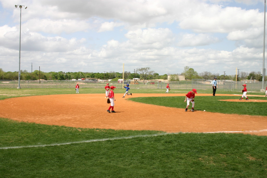 2007/03(March)/03-24-Titans-Tball/1024x768_IMG_9314.JPG
